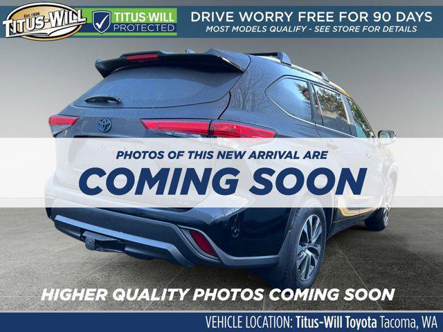 used 2023 Toyota Highlander Hybrid car, priced at $49,999
