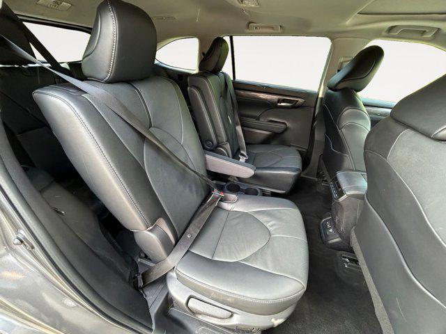 used 2022 Toyota Highlander Hybrid car, priced at $46,987