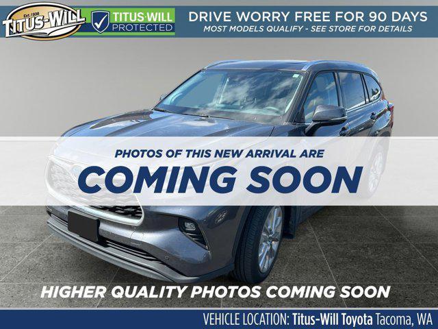 used 2022 Toyota Highlander Hybrid car, priced at $48,999