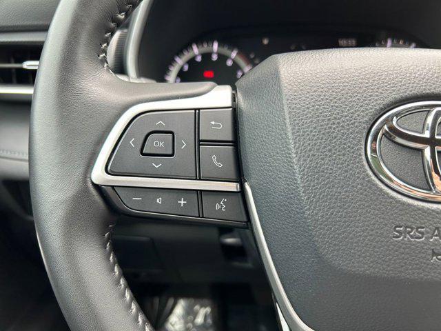 used 2024 Toyota Highlander car, priced at $47,999