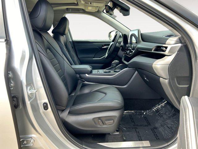 used 2024 Toyota Highlander Hybrid car, priced at $51,945