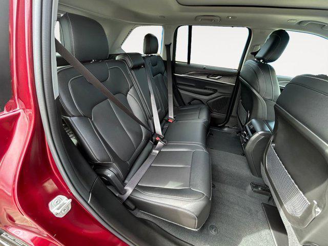 used 2023 Jeep Grand Cherokee car, priced at $39,756