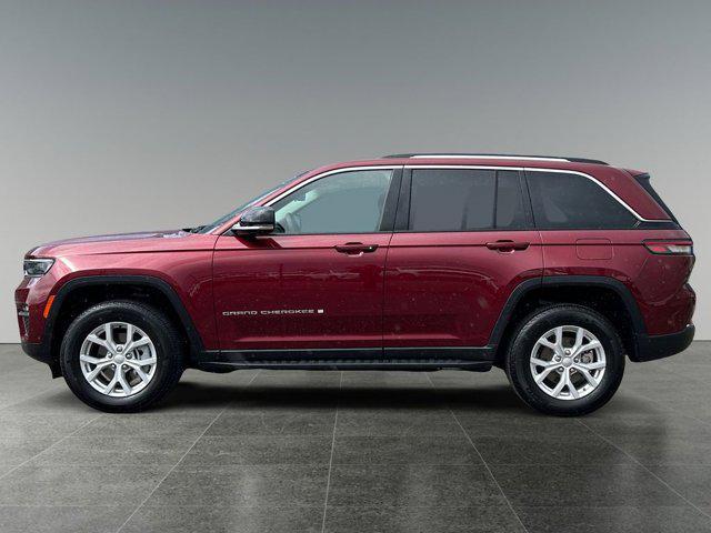 used 2023 Jeep Grand Cherokee car, priced at $39,756