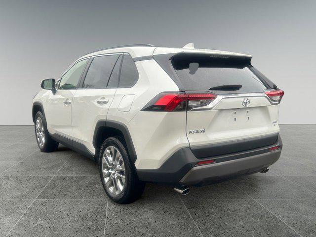 used 2019 Toyota RAV4 car, priced at $31,999