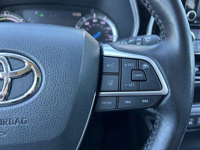used 2022 Toyota Highlander Hybrid car, priced at $42,985
