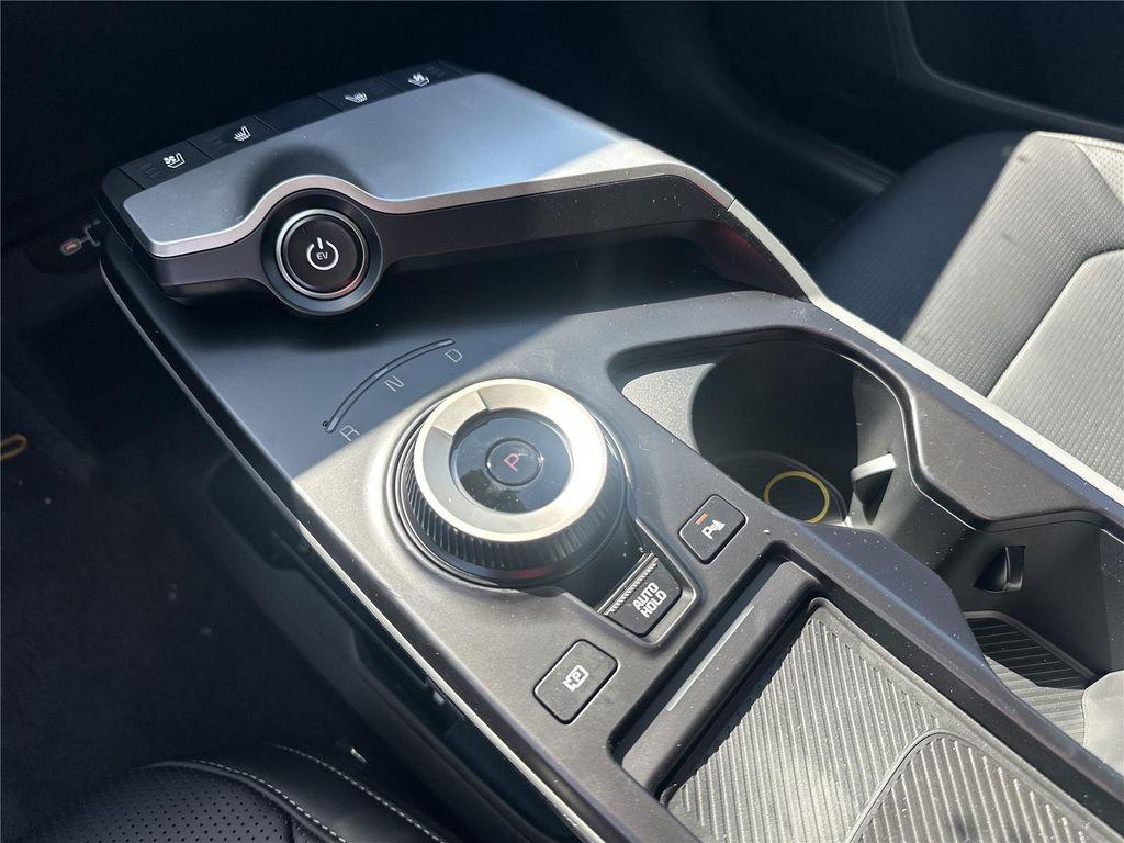 new 2025 Kia EV6 car, priced at $50,410