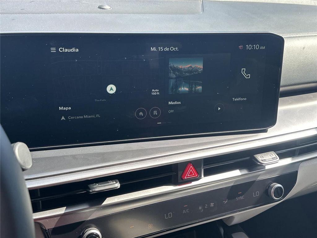 new 2025 Kia Sorento car, priced at $38,078