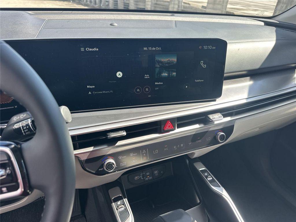 new 2025 Kia Sorento car, priced at $38,078