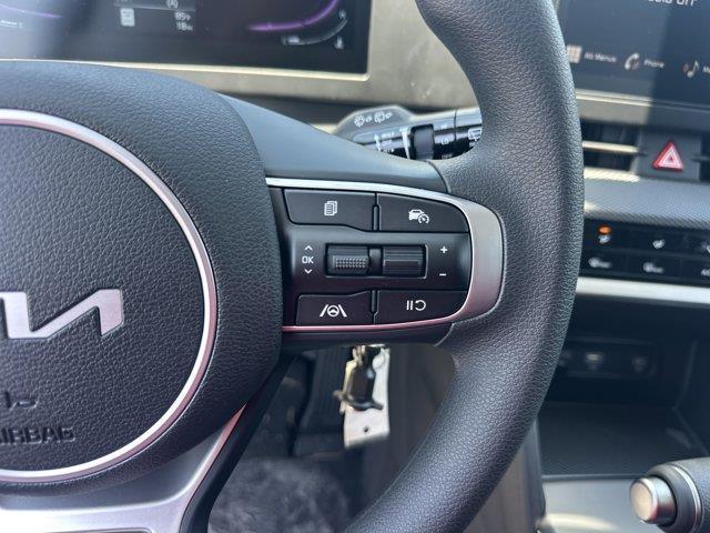 new 2025 Kia Sportage car, priced at $28,960