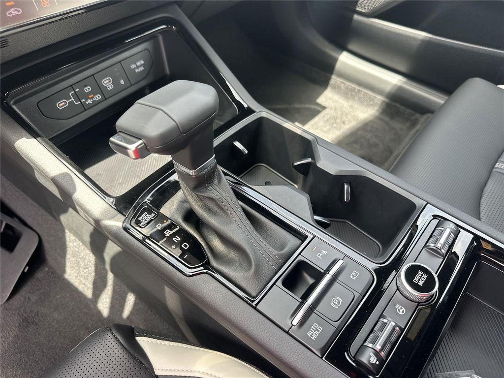 new 2025 Kia K5 car, priced at $32,156