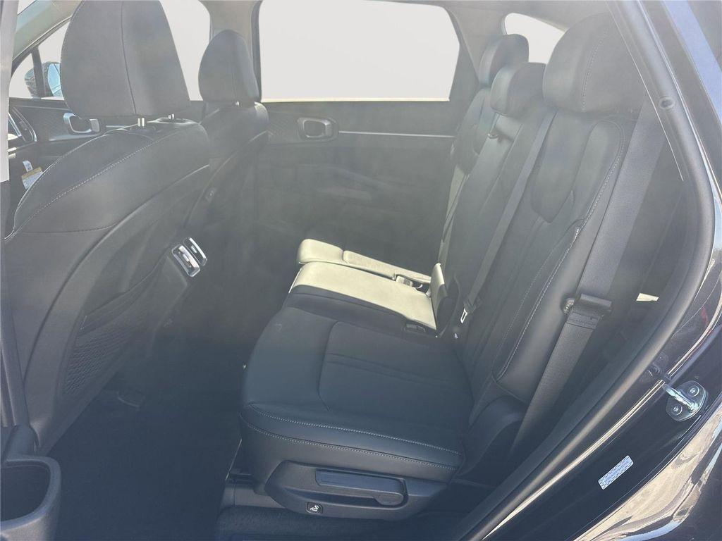 new 2026 Kia Sorento car, priced at $38,100