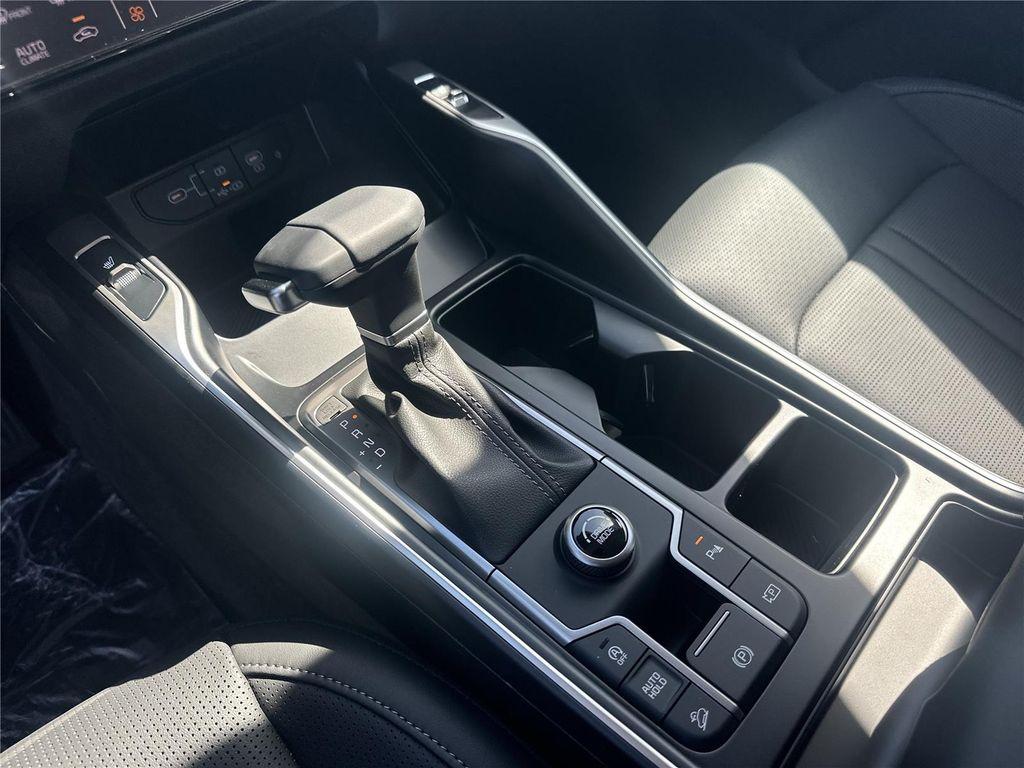 new 2026 Kia Sorento car, priced at $38,100