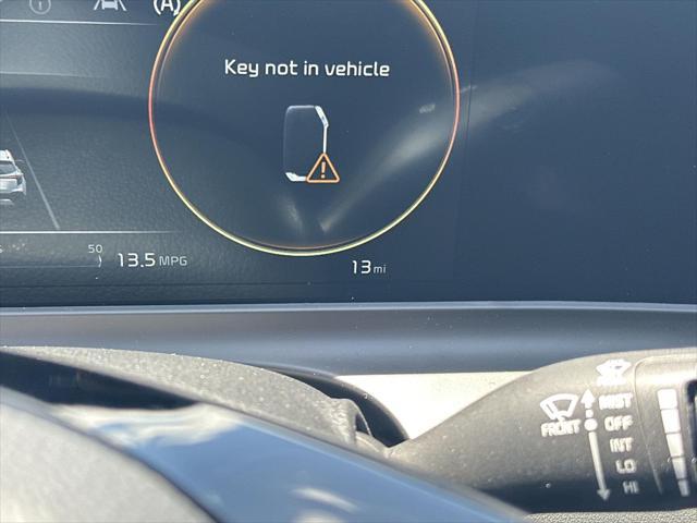 new 2025 Kia Seltos car, priced at $28,289