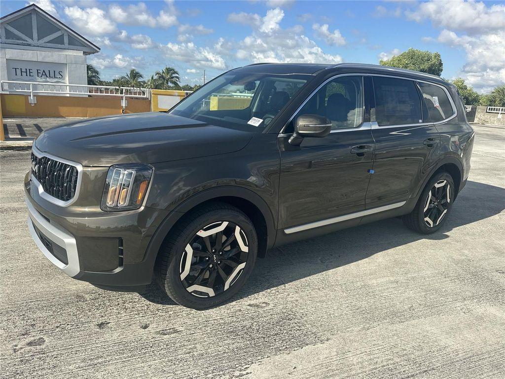 new 2025 Kia Telluride car, priced at $43,490