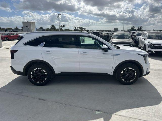 new 2025 Kia Sorento car, priced at $38,285