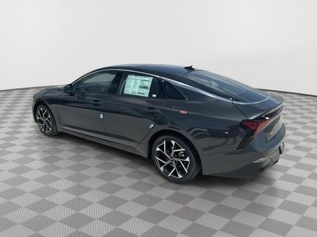 new 2025 Kia K5 car, priced at $35,690