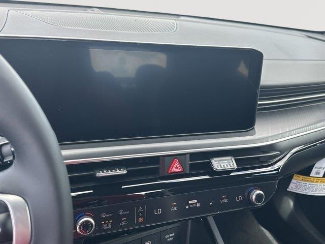 new 2025 Kia K5 car, priced at $33,497