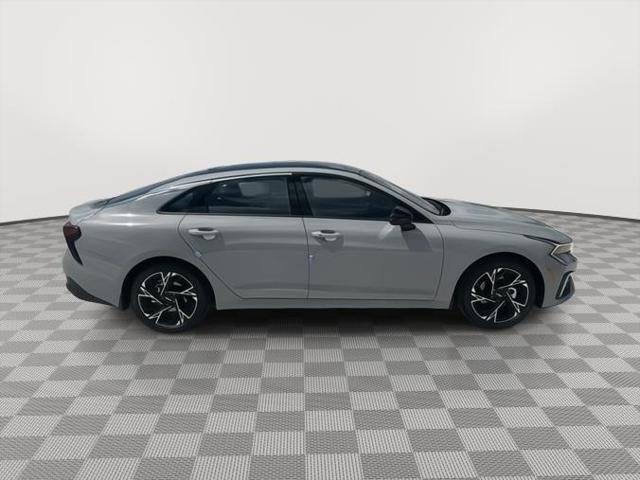 new 2025 Kia K5 car, priced at $33,497