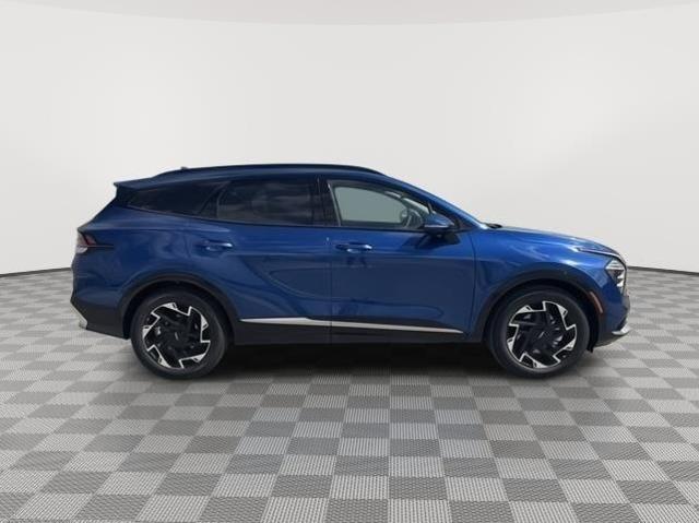 new 2025 Kia Sportage car, priced at $35,554