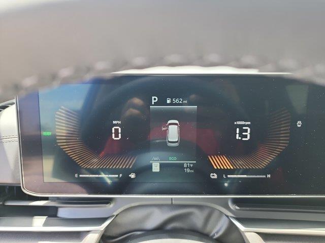 new 2025 Kia Carnival Hybrid car, priced at $44,443
