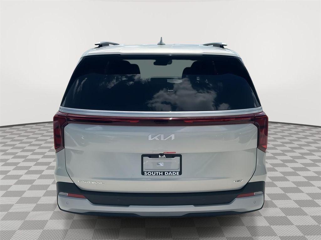 new 2026 Kia Carnival Hybrid car, priced at $45,385