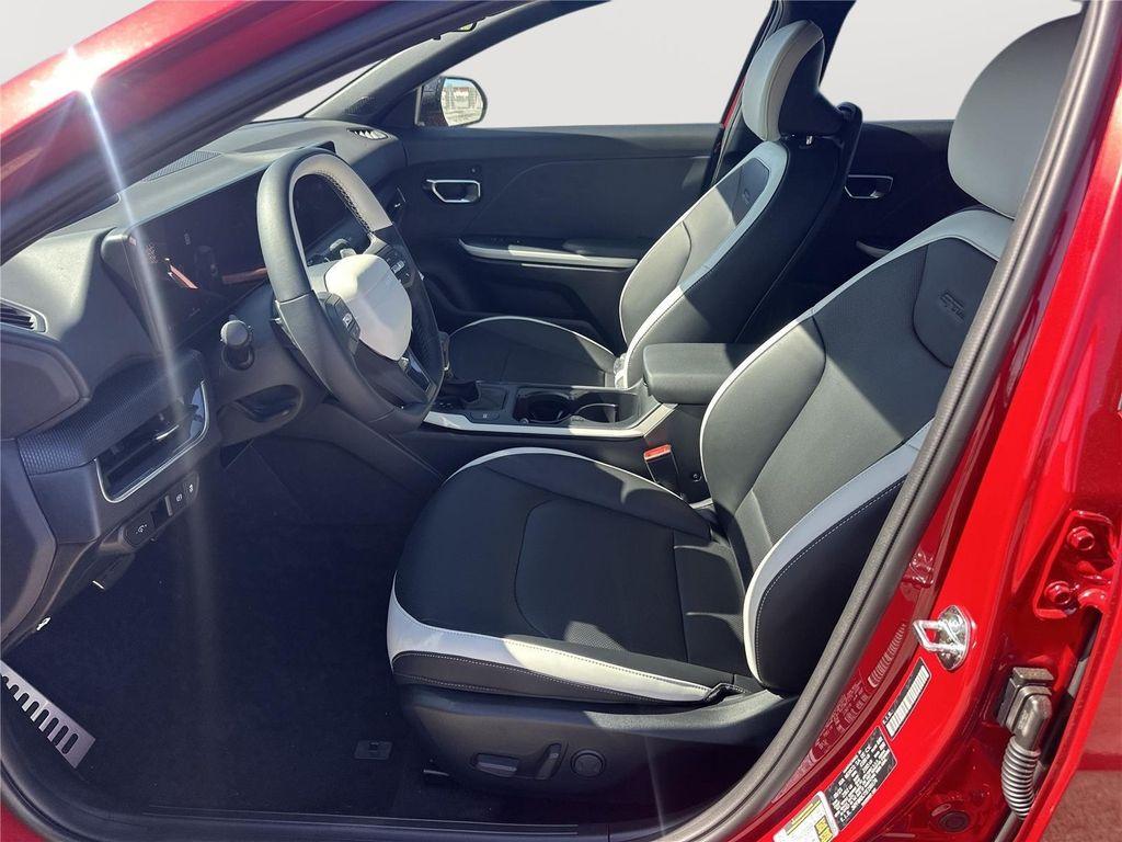 new 2025 Kia K4 car, priced at $29,870