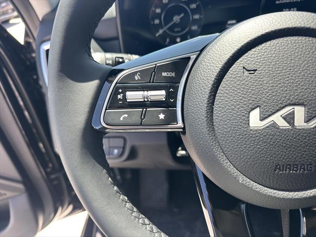 new 2025 Kia Seltos car, priced at $28,680