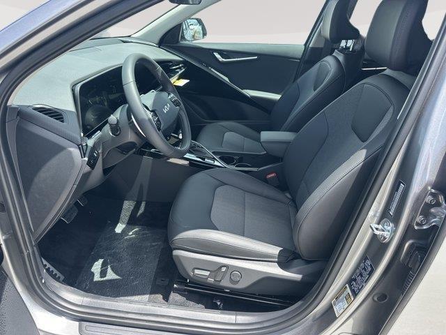 new 2025 Kia Niro car, priced at $33,660