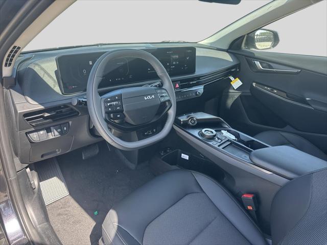 new 2025 Kia EV6 car, priced at $47,275