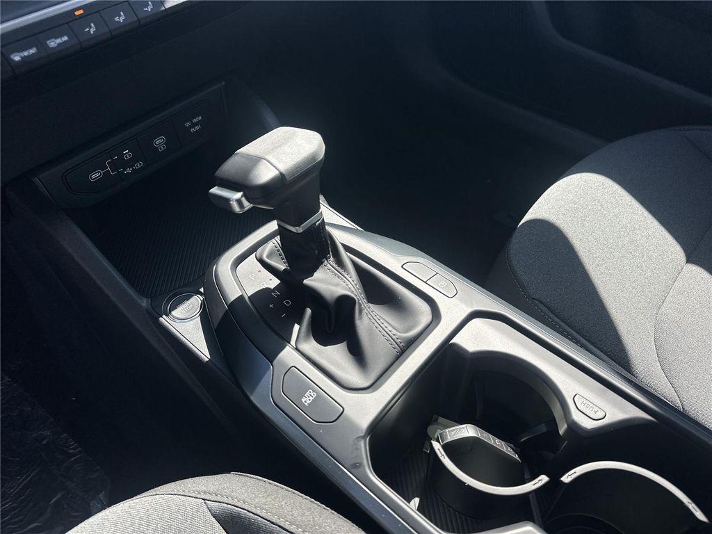 new 2025 Kia K4 car, priced at $24,500