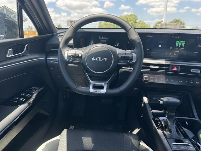 new 2025 Kia K5 car, priced at $28,959