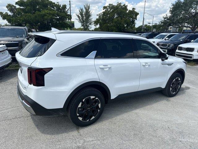 new 2024 Kia Sorento car, priced at $38,135