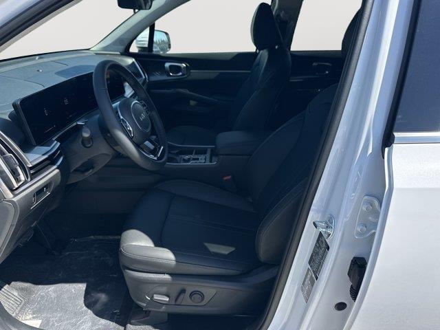 new 2025 Kia Sorento car, priced at $36,684
