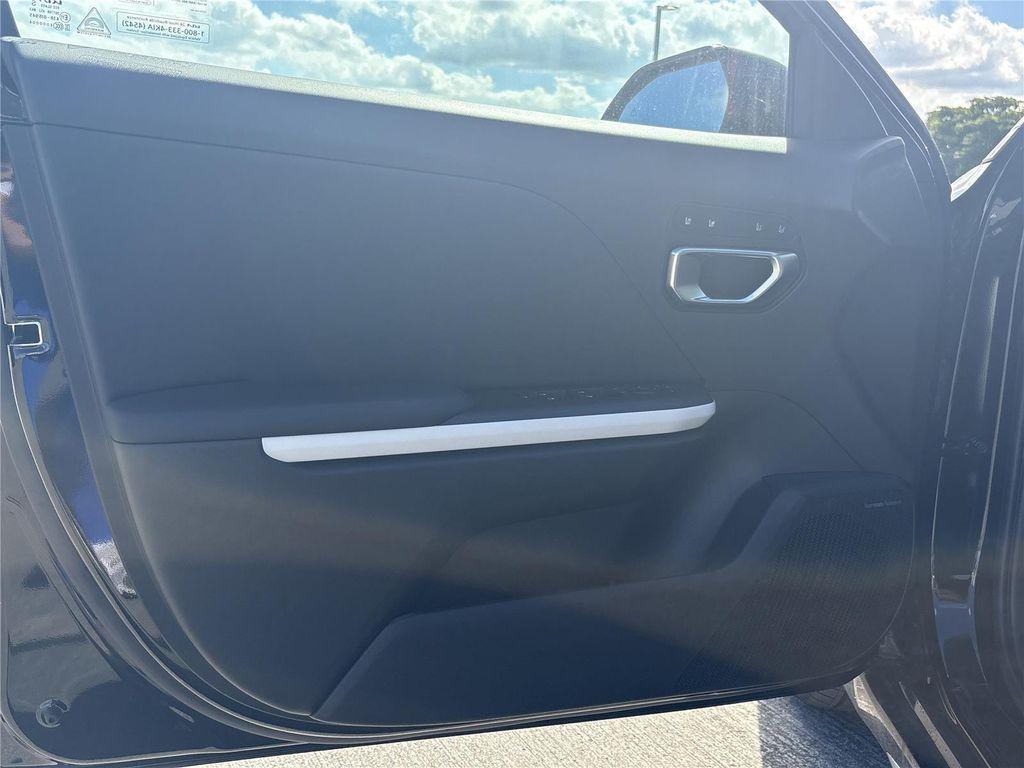 new 2025 Kia K4 car, priced at $28,004