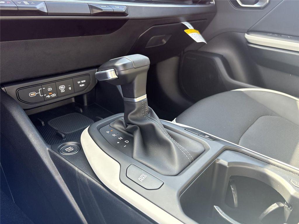 new 2025 Kia K4 car, priced at $28,004