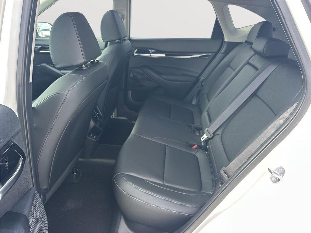 new 2026 Kia Seltos car, priced at $28,441