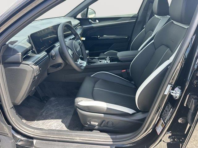 new 2025 Kia K5 car, priced at $28,959