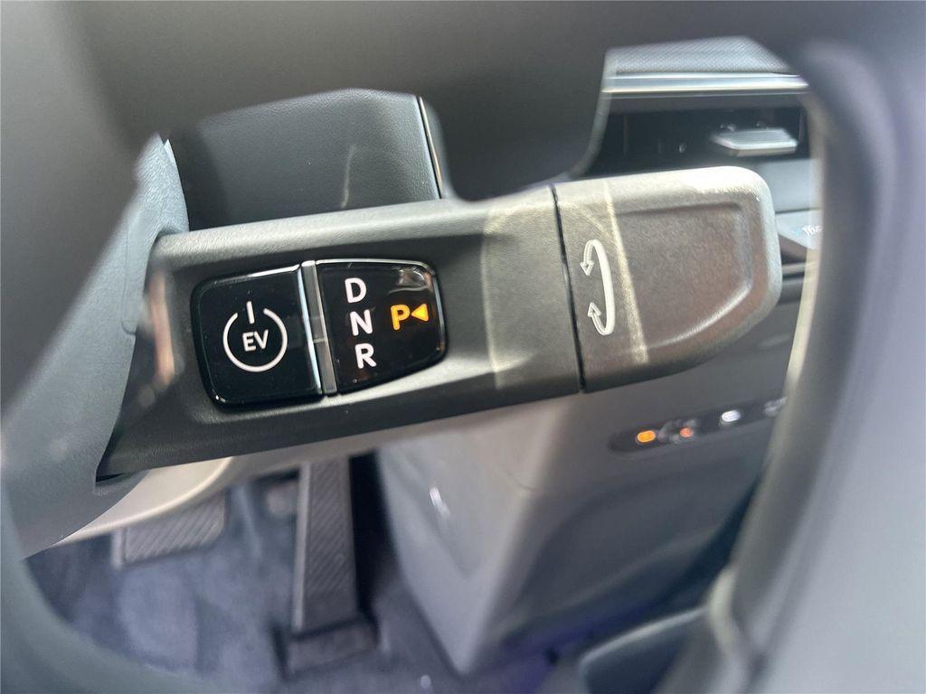 new 2026 Kia EV9 car, priced at $70,377