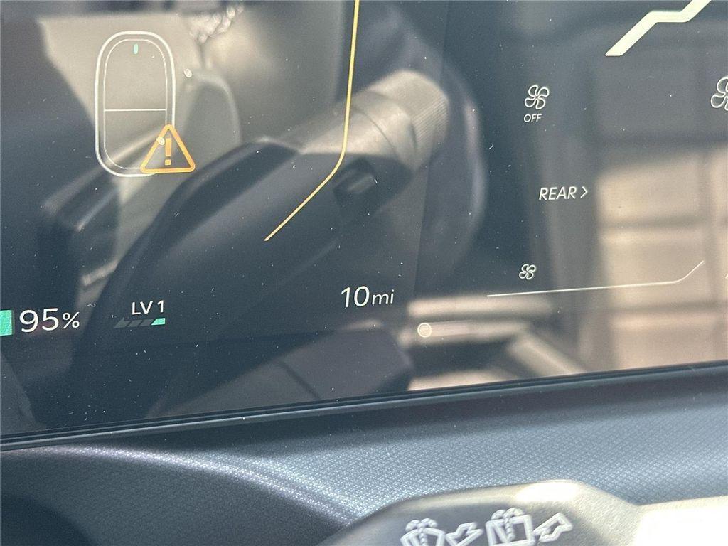 new 2026 Kia EV9 car, priced at $70,377