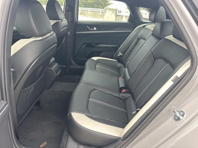 new 2025 Kia K5 car, priced at $32,972