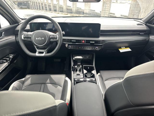 new 2025 Kia K5 car, priced at $32,972