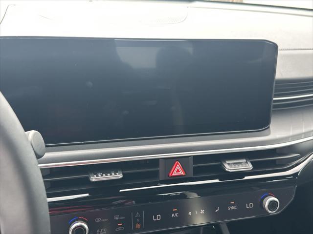 new 2025 Kia K5 car, priced at $32,972