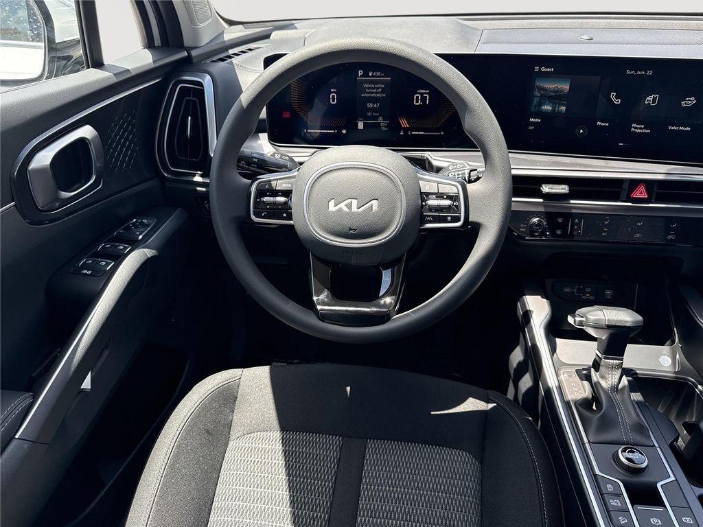 new 2025 Kia Sorento car, priced at $33,443