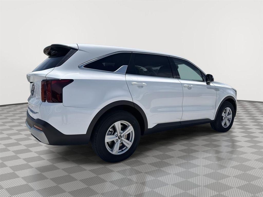 new 2025 Kia Sorento car, priced at $33,443