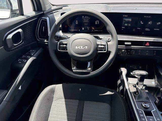 new 2025 Kia Sorento car, priced at $34,125