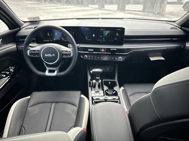 new 2025 Kia K5 car, priced at $32,636