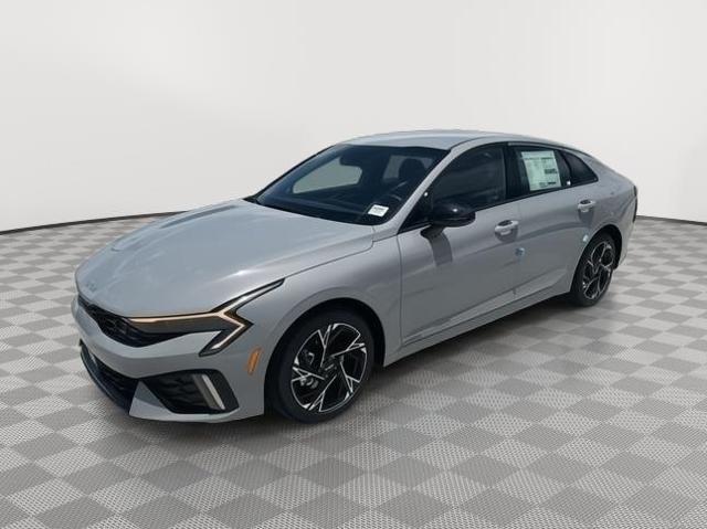 new 2025 Kia K5 car, priced at $30,045