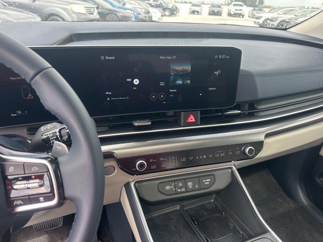 new 2025 Kia Carnival Hybrid car, priced at $52,472