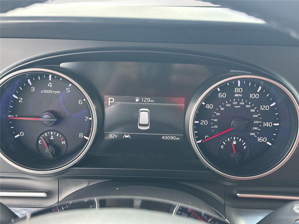 used 2024 Kia Carnival car, priced at $29,502