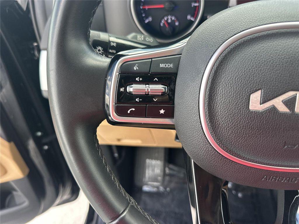 used 2024 Kia Carnival car, priced at $29,502